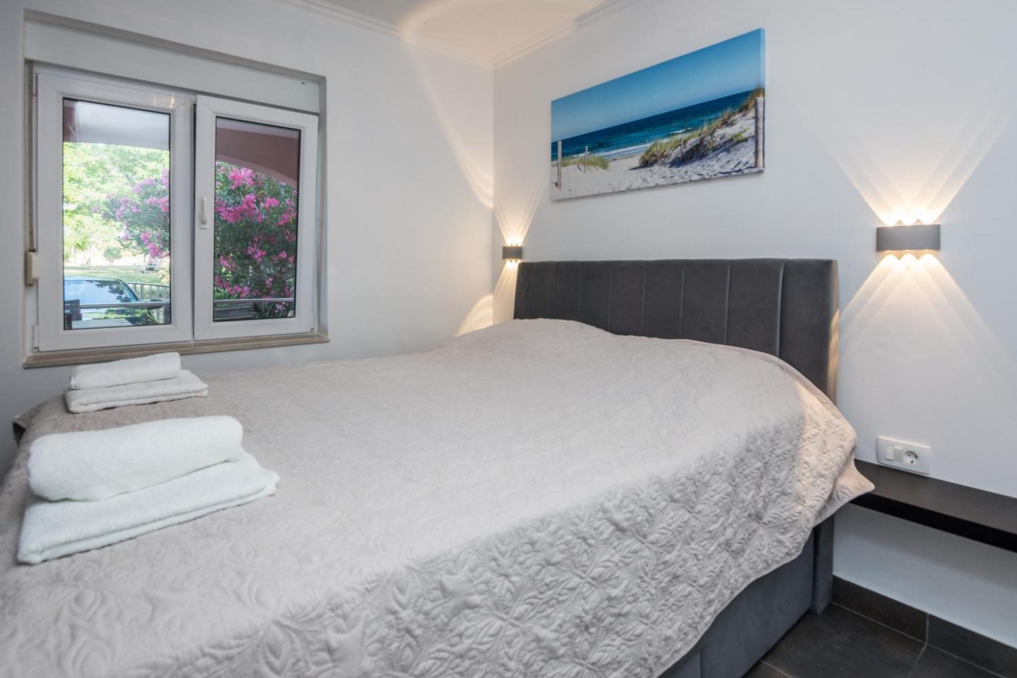Apartments Trogrlic Privlaka  Dış mekan fotoğraf